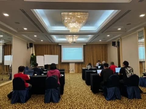 Participants at a Sozcode Python and GPT-4 (ChatGPT) for Beginners course